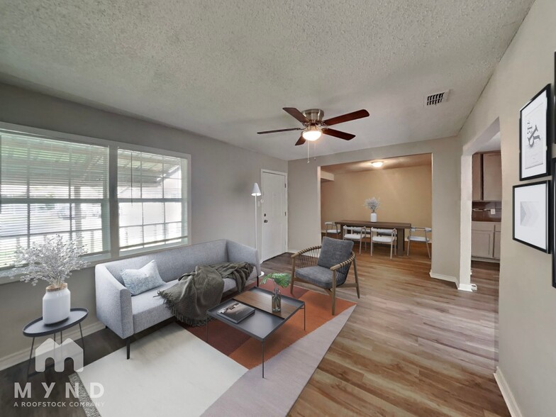 Building Photo - 1202 Prince Dr