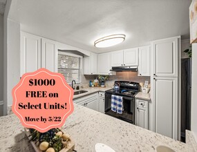 Building Photo - The Park at Parma