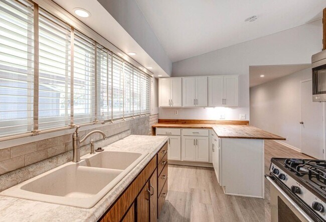 Kitchen storage - 504 S Butterfield Rd.