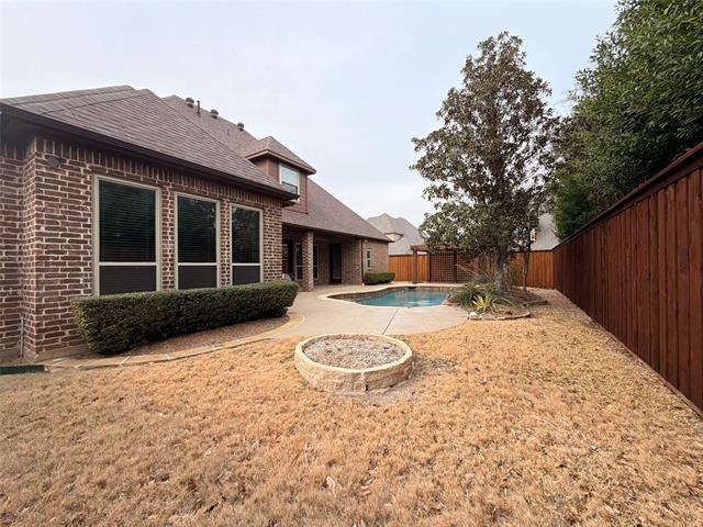 Building Photo - 8116 Canyon Oak Dr
