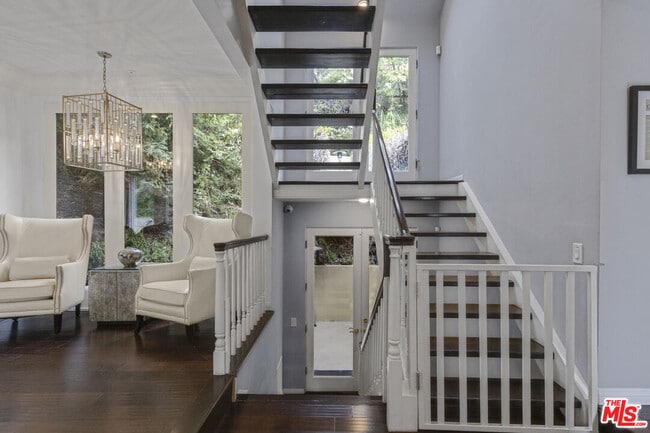 Building Photo - 10023 Westwanda Dr