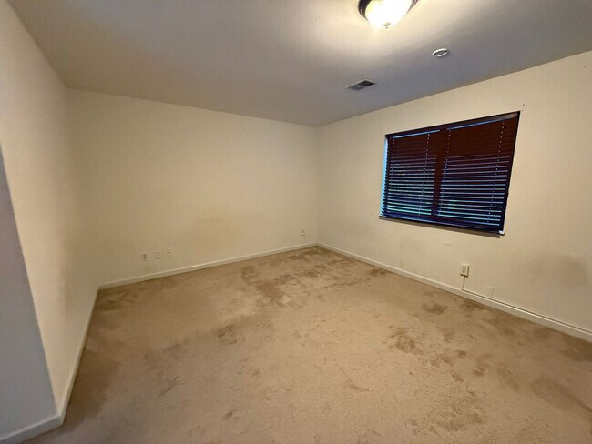 Building Photo - 11550 Villa Dorado Dr