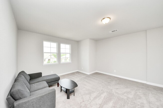 Building Photo - 2830 Tumlinson Dr