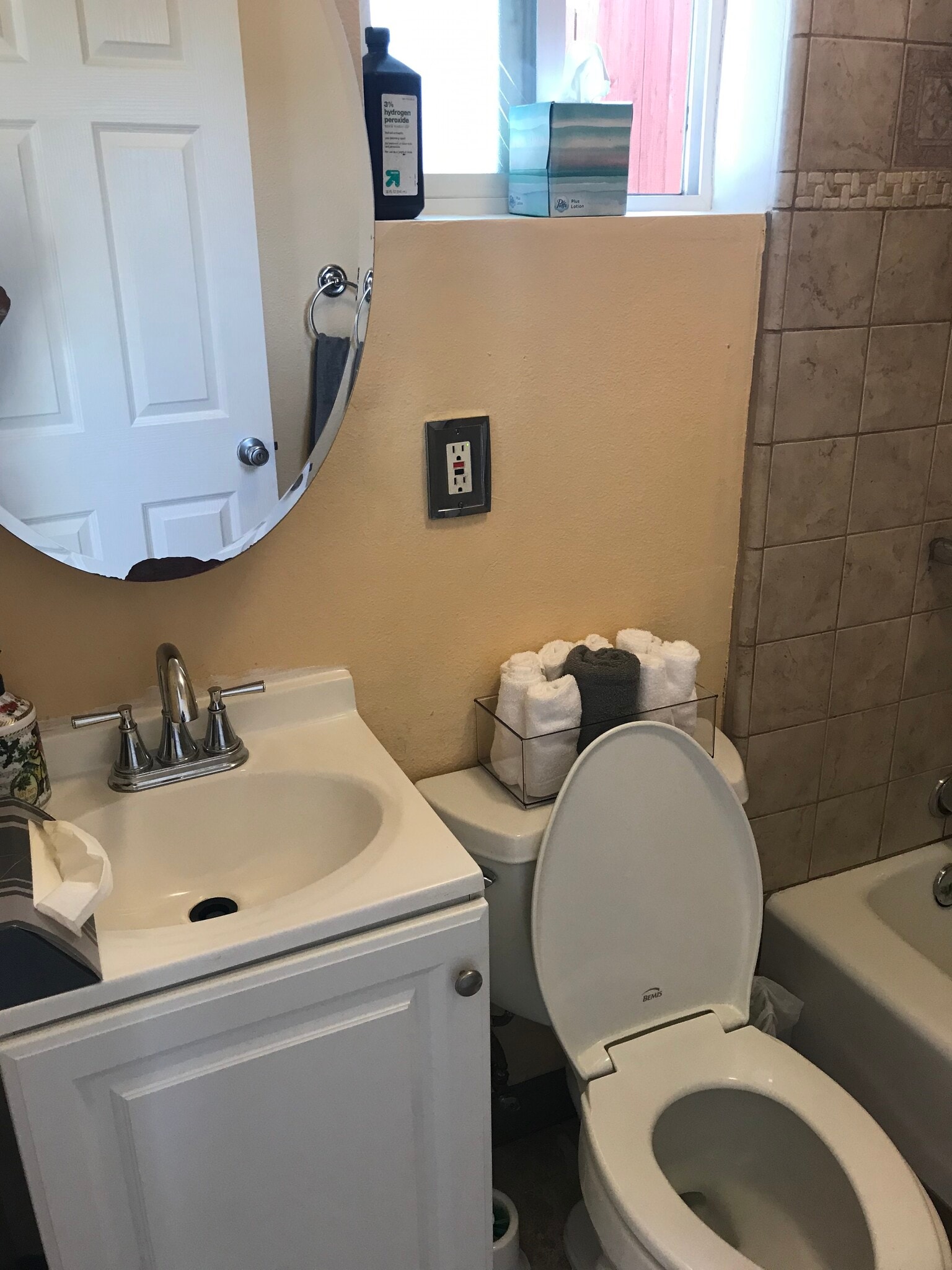 Building Photo - 16311 S Denver Ave