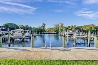 Building Photo - 2724 Treasure Cove Cir
