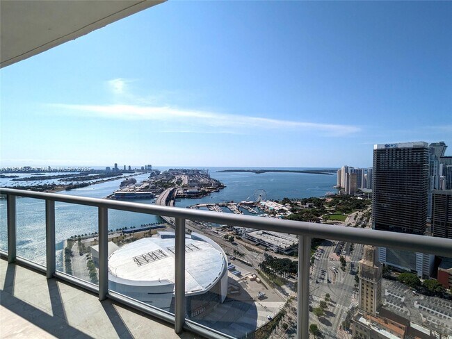 Building Photo - 888 Biscayne Blvd