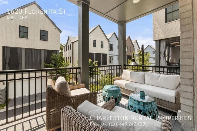 Building Photo - 1620 Florentia St