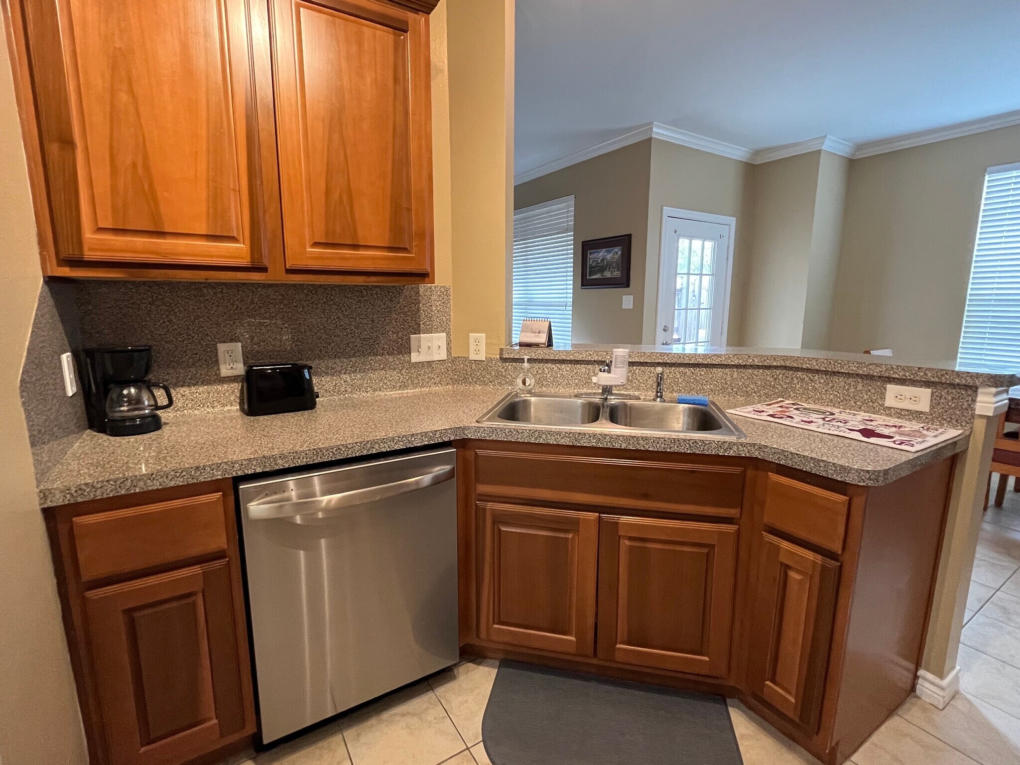 Large Kitchen Adjacent to Dining Area - 1425 W Villa Maria Rd