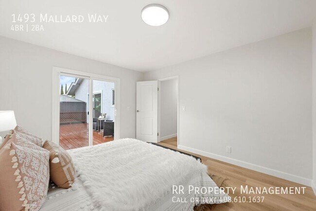 Building Photo - 1493 Mallard Way