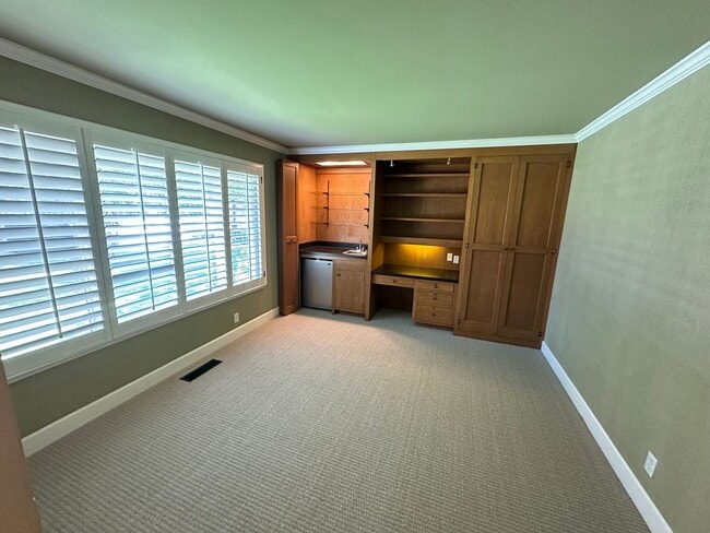 Building Photo - 5 Bed 3 Bath In Alamo W/ Pool
