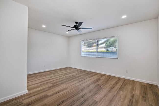 Building Photo - Beautiful Logan Heights Remodeled House