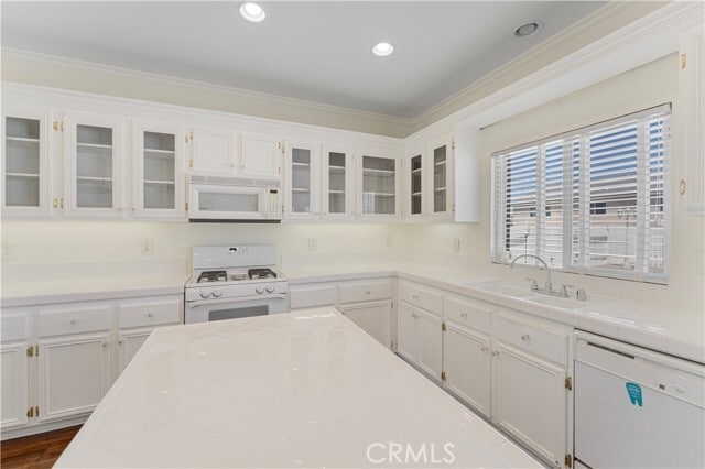 Building Photo - 14691 Hondo Dr