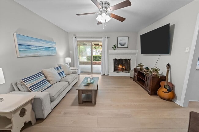 Building Photo - Charming 3-Bedroom Home on Savannah’s Southside with Covered Patio and Large Backyard