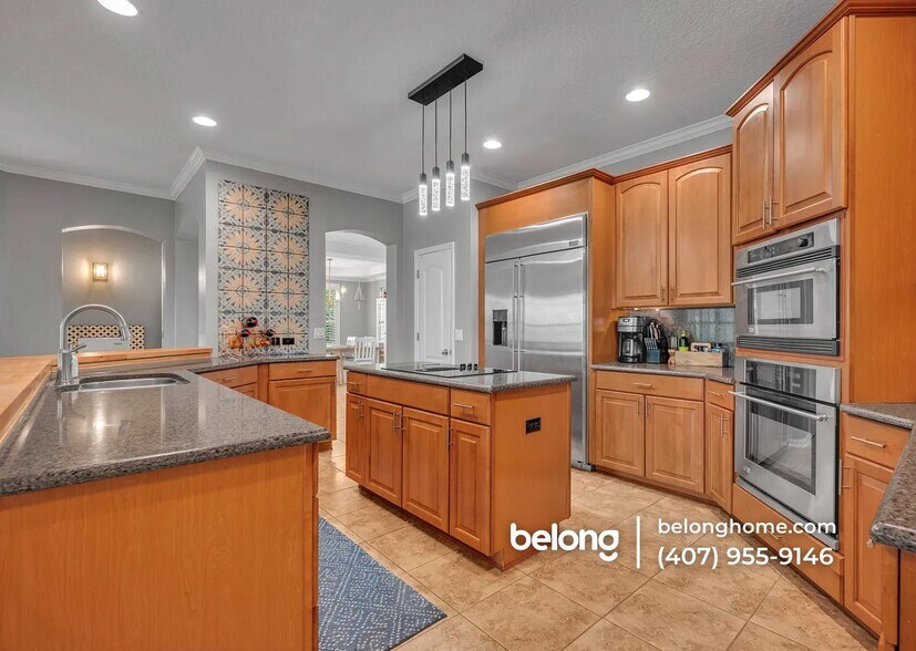 Building Photo - 607 E Oakland Ave