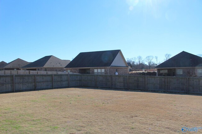 Building Photo - 14560 Water Stream Dr