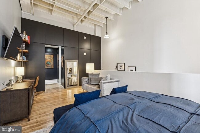 Building Photo - 437 New York Ave NW