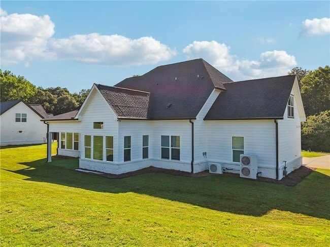 Building Photo - 2049 Chestnut Oak Trl