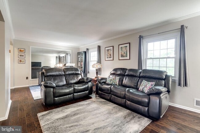 Building Photo - 12707 Harborview Ct