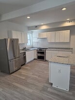 Building Photo - 2927 Oakley Ave