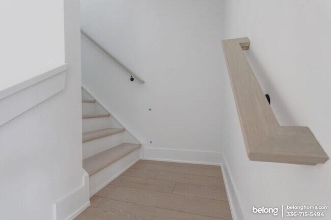 Building Photo - 2120 Opulent Oaks Ln