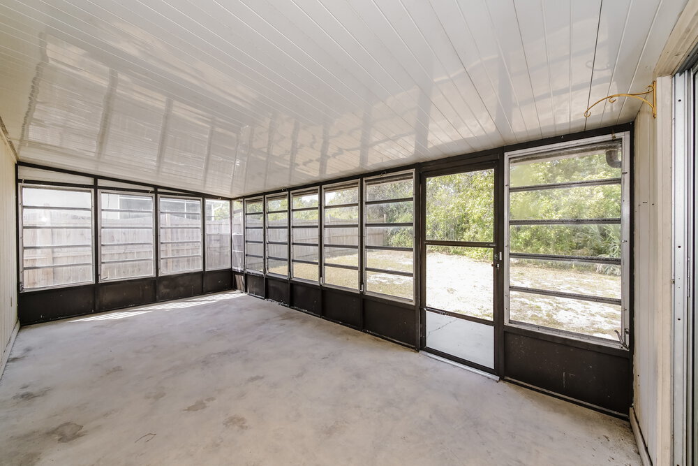 Building Photo - 1548 W Powder Horn Rd