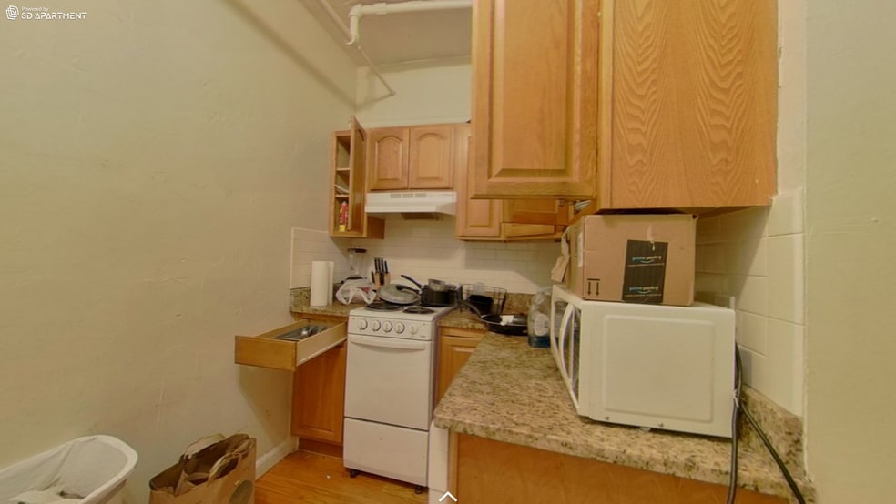 Building Photo - 110 Saint Stephen St