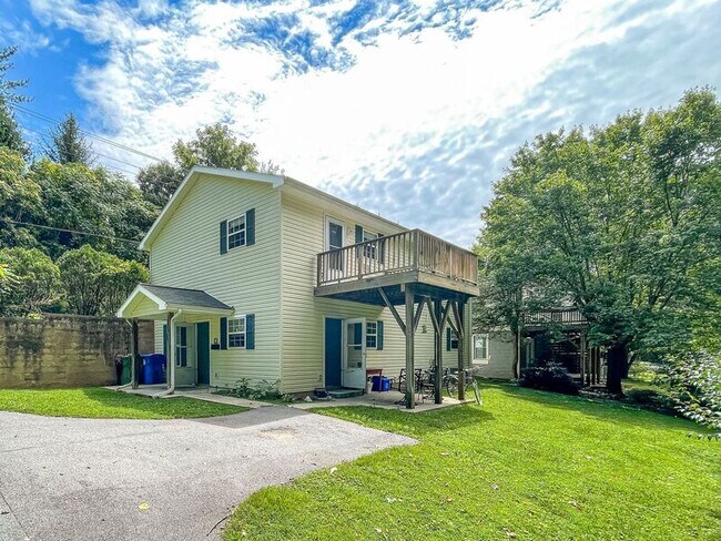 Building Photo - 159 State St