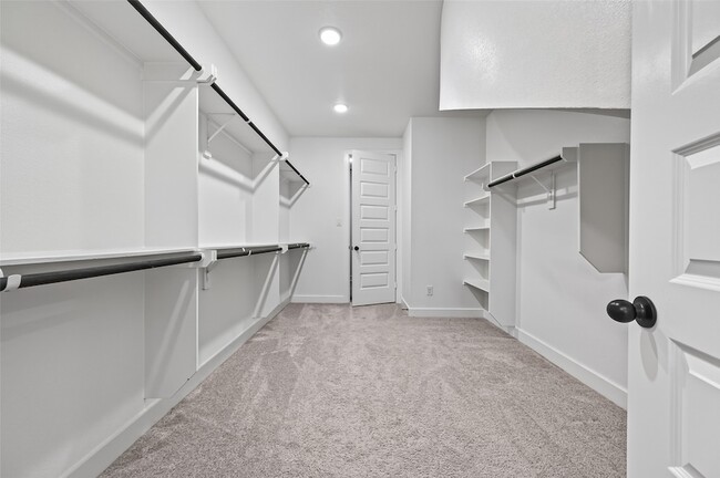 Building Photo - 3180 Stingray Cv Dr