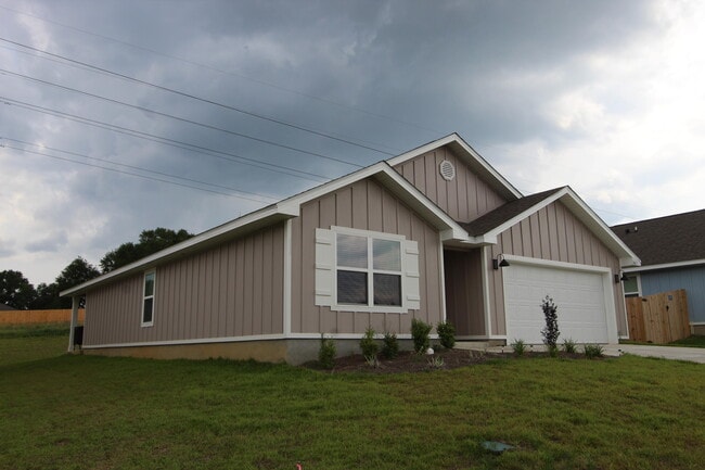 Building Photo - 3063 Jane Ln