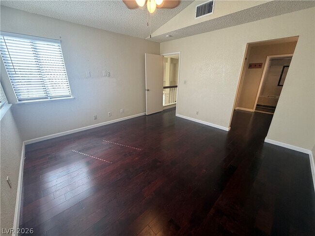 Building Photo - 9305 Alameda Harbor Ave