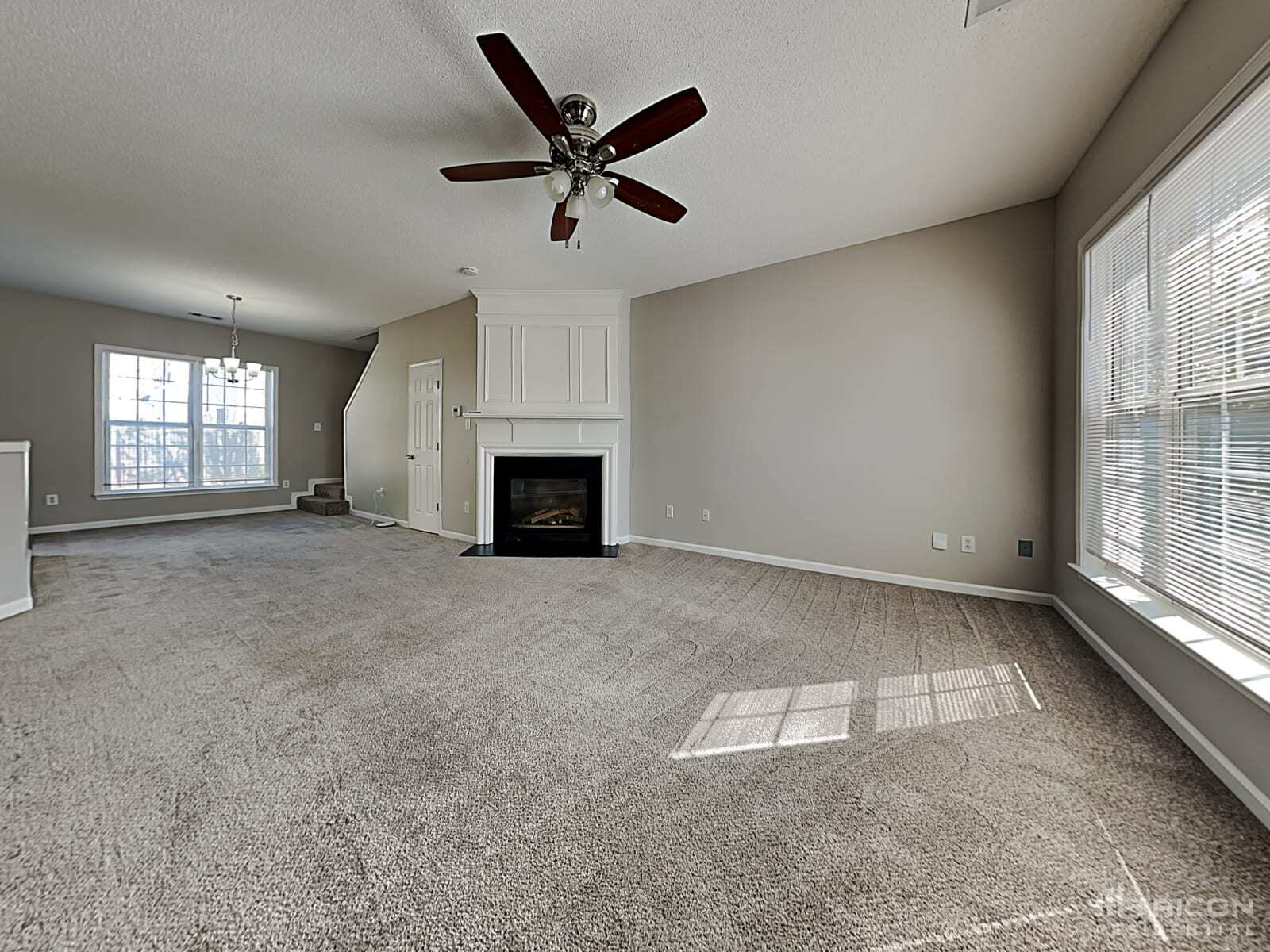 Building Photo - 1654 Heyford Cir NW