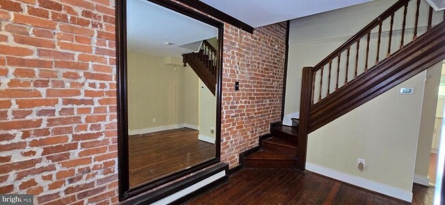 Building Photo - 1602 New Jersey Ave NW