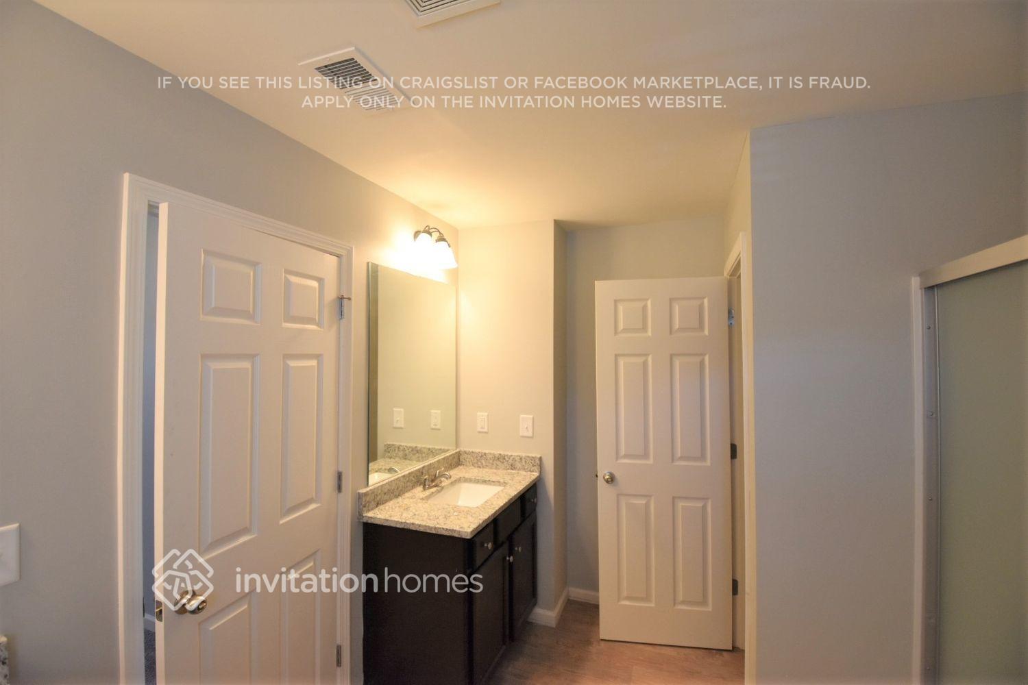 Building Photo - 5836 Bradshaw Ct