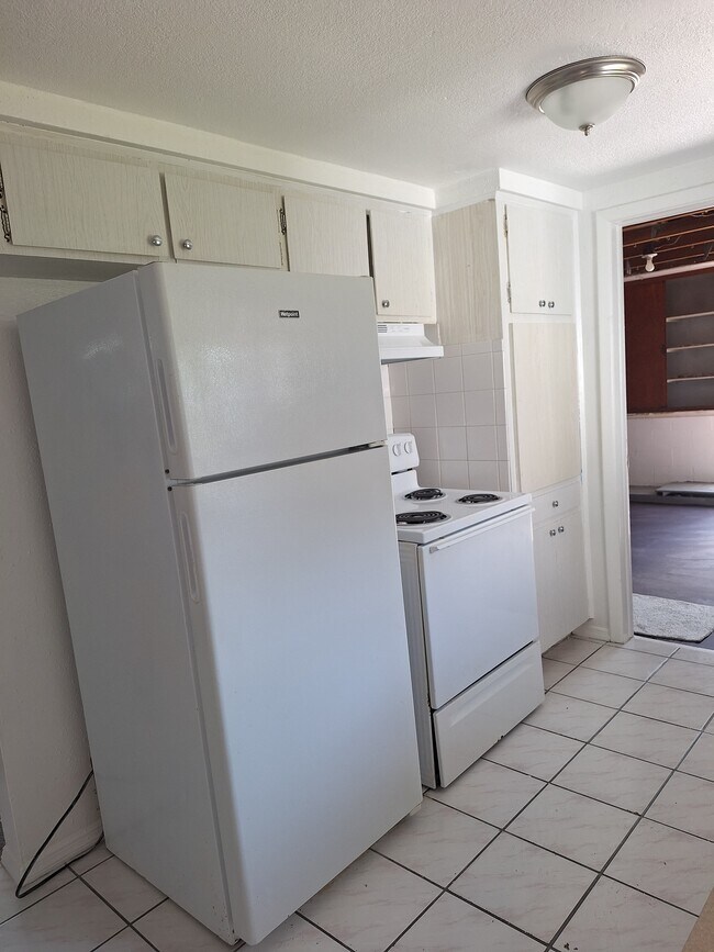 Building Photo - 5117 Beacon Hill Dr