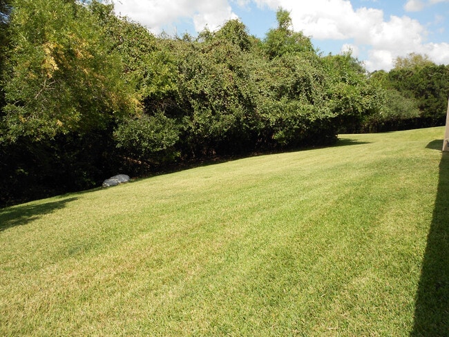Building Photo - 1411 Gracy Farms Ln
