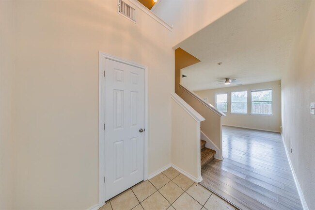 Building Photo - 3338 Atherton Canyon Ln