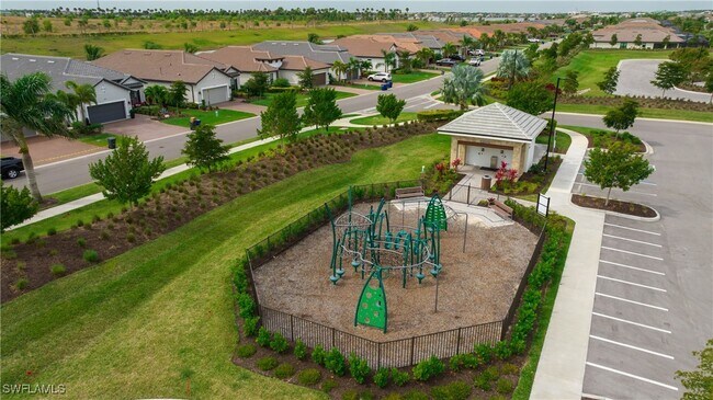 Building Photo - 11801 Venetian Lagoon Dr