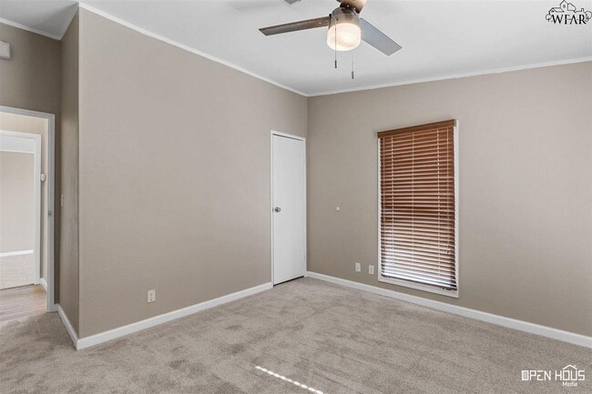 Building Photo - 110 S Preston Rd