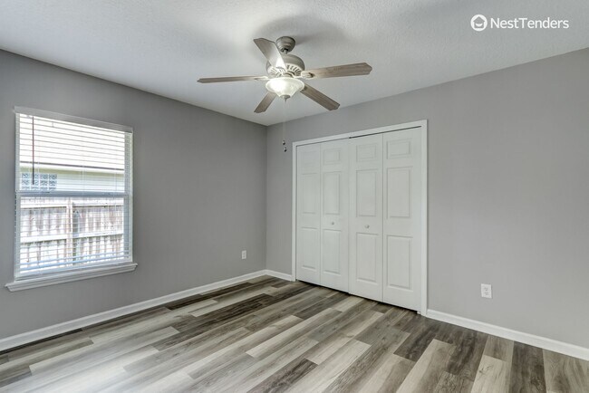 Building Photo - Amelia Island Beauty in Islesworth!