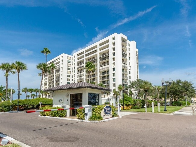 Building Photo - 1460 Gulf Blvd