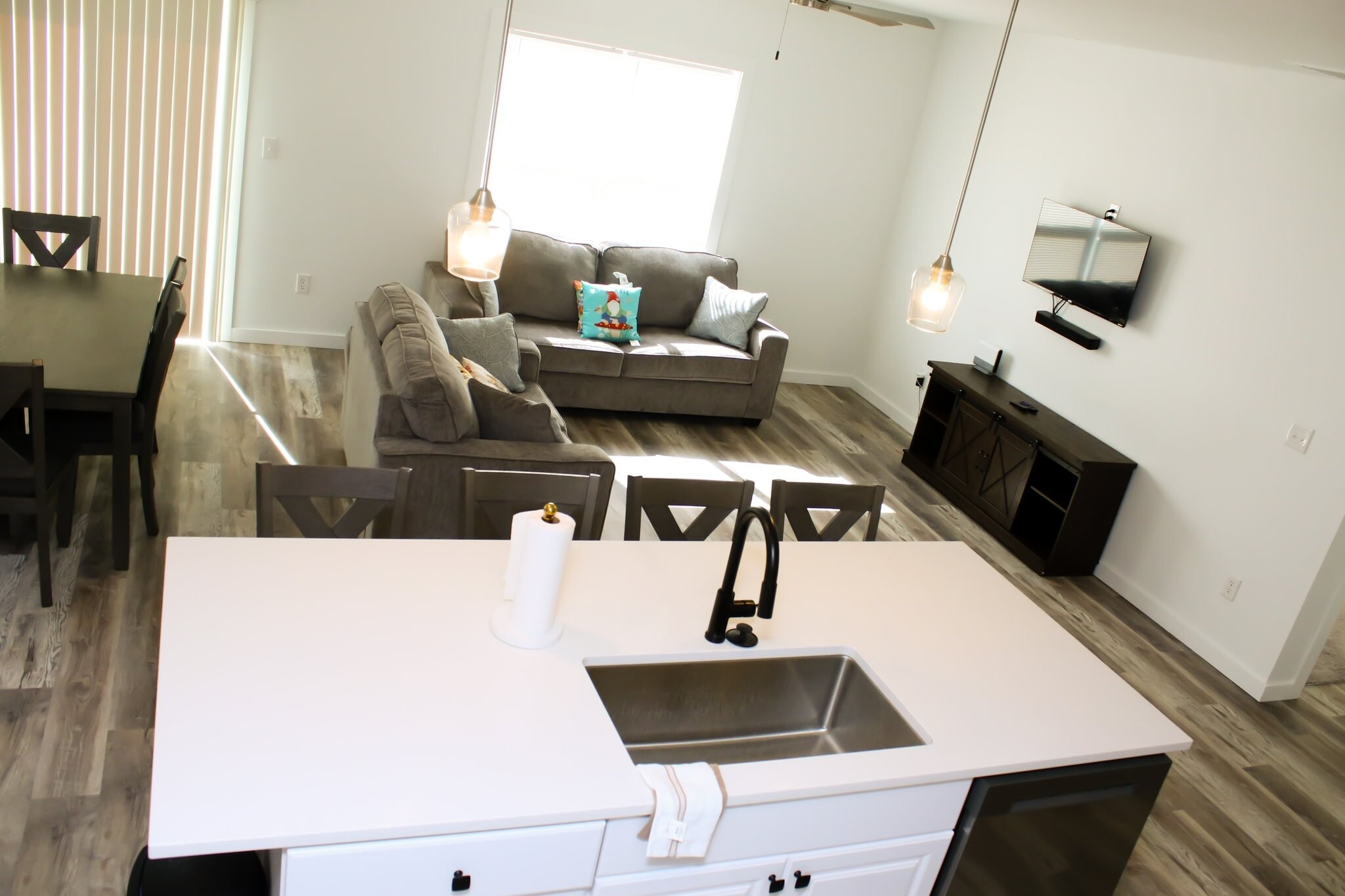 Building Photo - 5015 Reeder St