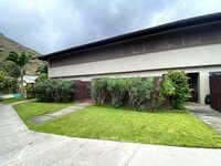 Building Photo - Hawaii Kai - The COLONY MARINA:  Lovely townhouse with spacious 4 bedrooms, 3 bath, 2 covered par...