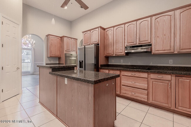 Building Photo - 5466 River Trail Rd N