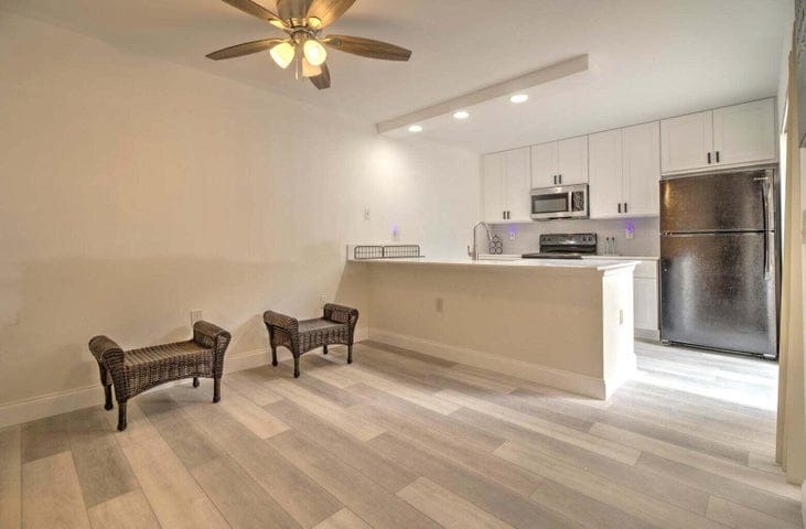 Building Photo - 593 Green Springs Pl