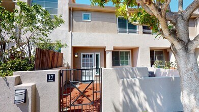Building Photo - Beautiful 2 Bedroom Home in Windsong