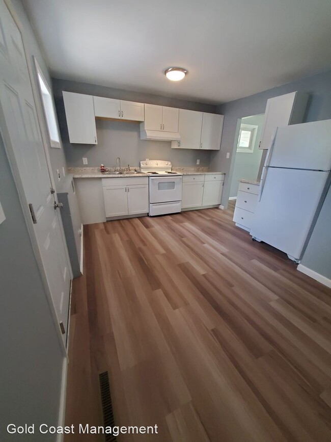 Building Photo - 3 br, 1 bath House - 1709 Ace Place