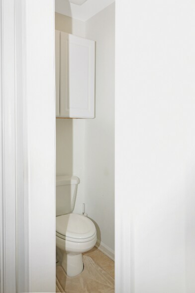 Building Photo - 888 Saddlebred Way