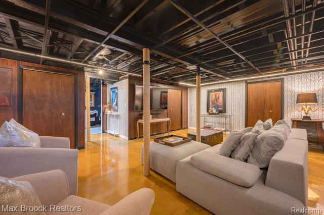 Building Photo - 81 Stratford Ln