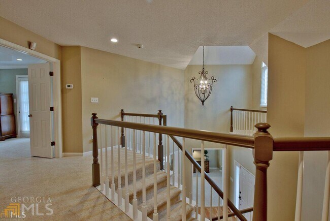 Building Photo - 404 Burgess Point