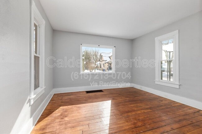 Building Photo - 51 Colfax St NE